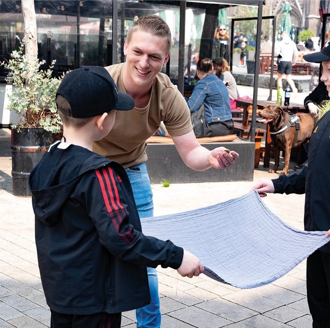 Tafel/close up goochelaar